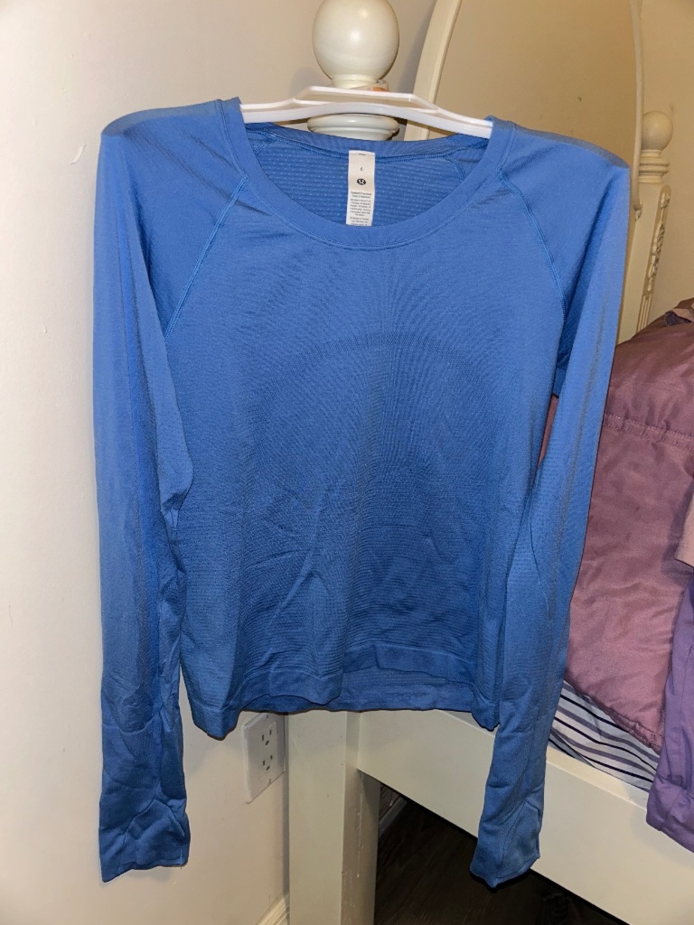 Lululemon blue swiftly